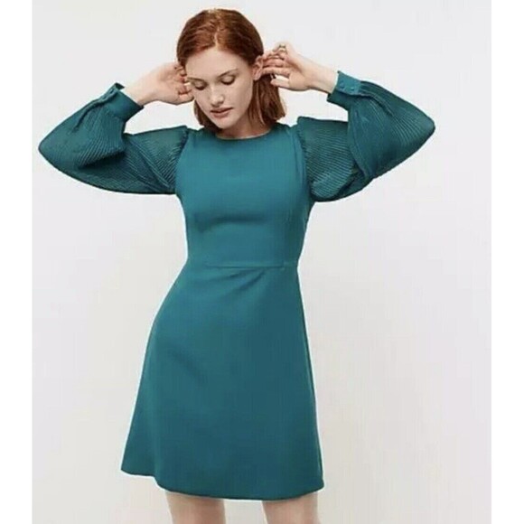 J.CREW Dresses & Skirts - J. Crew Dress Womens 4 Green Foggia Crepe Pleated Sleeves Cocktail NWT $170
